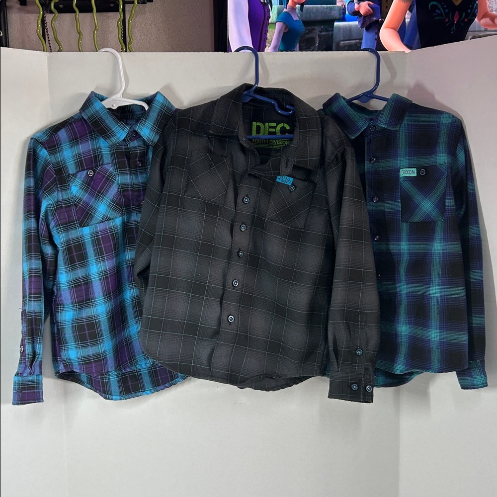 Lot of 3 Dixxon Flannel Youth Division Bundle | Long Sleeve Button Ups (S)